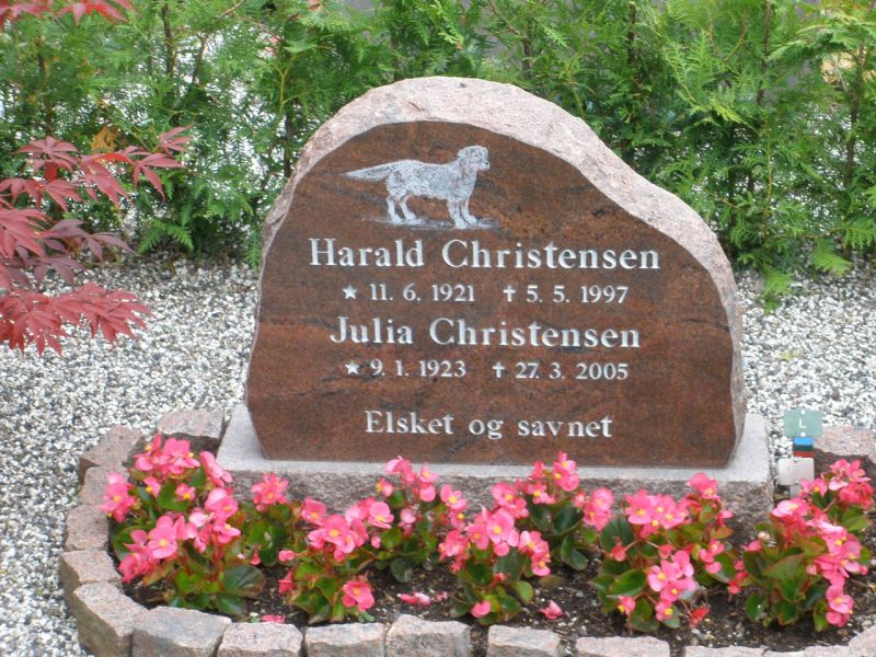 Julia Christensen  .JPG